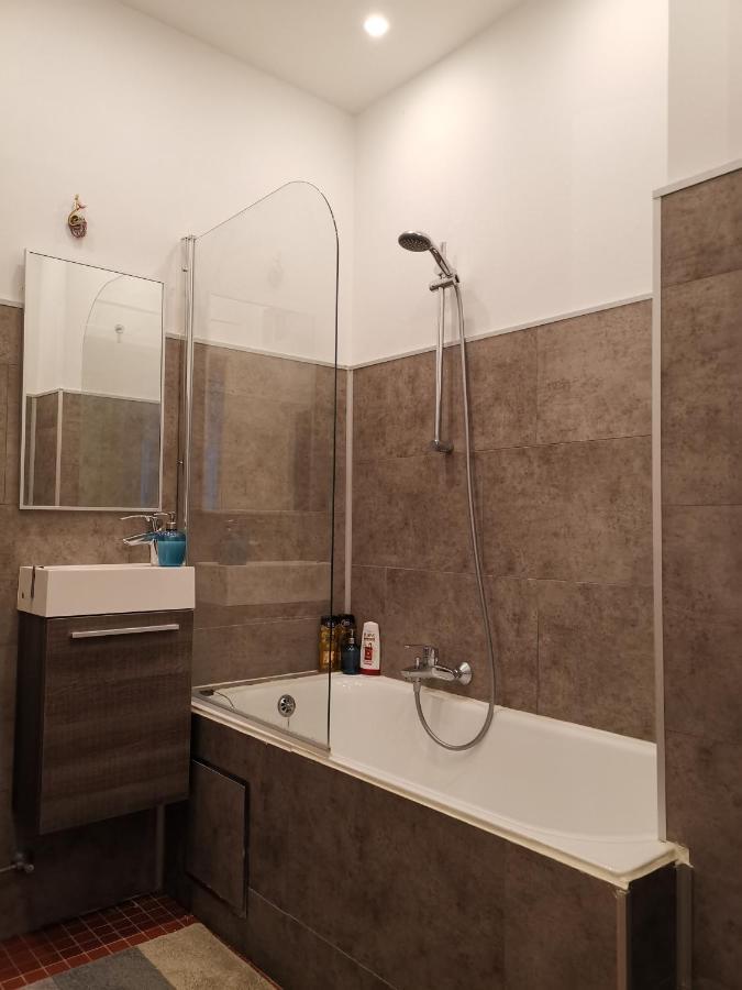 בריסל Florya Studio Woluwe מראה חיצוני תמונה
